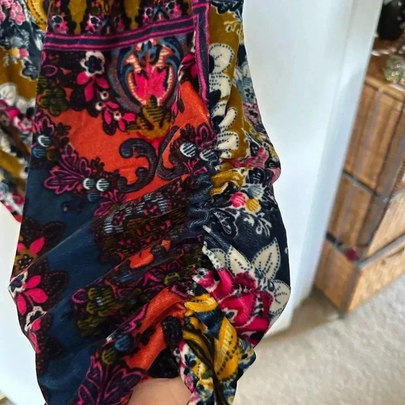 Like New Velvet Printed Anthropologie Pants - Picture 3 of 6